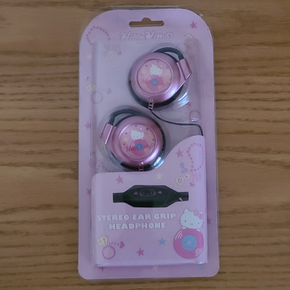 Hello Kitty Stero Ear Grip Headphone